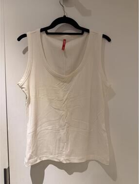 Spanx Cream Ribbed Sleeveless Tank Top Large